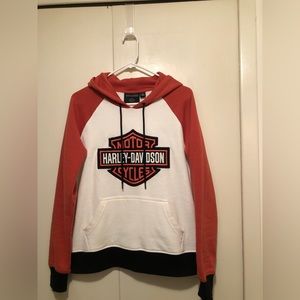 Women’s NWOT Harley Davidson Sweatshirt Hoodie